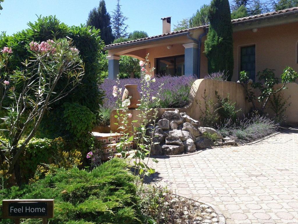 Locations De Vacances Les Flacheres Dieulefit Oda fotoğraf